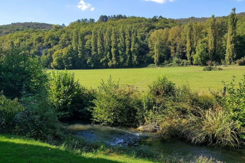 Vila La Forge, Le Banquet Aux Eyzies Les Eyzies Exteriér fotografie